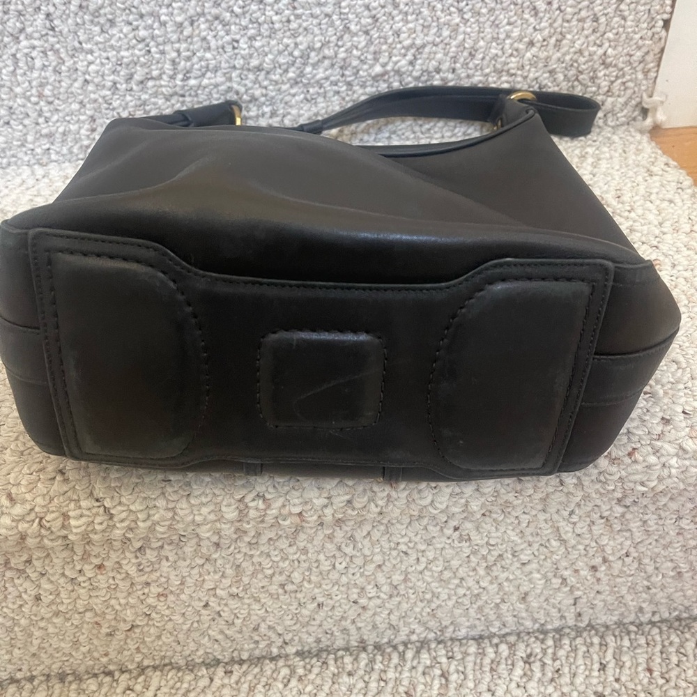 Black leather Coach shoulder bag